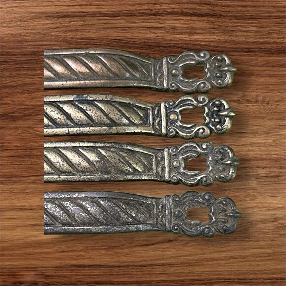 4 Vintage Hyer Ornate Brass Cabinet Door Drawer Handle Pull Hollywood Regency - Picture 2 of 5